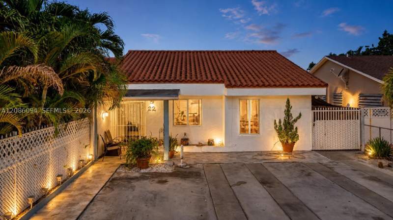 3 bedroom SingleFamilyResidence at 22 NW 108th Ct, West Flagler Estates Cond, Miami — photo 2