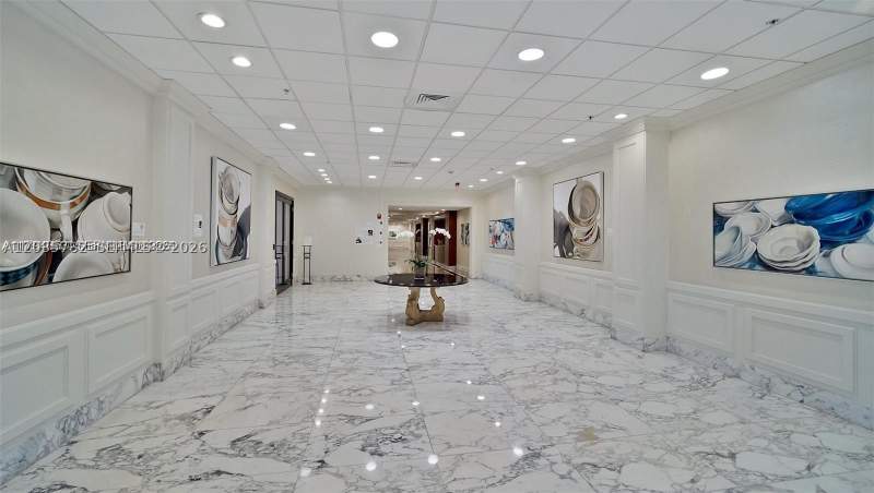 2 bedroom Condominium at 5600 E Collins Ave 5B, 5600 Condo, Miami Beach — photo 3