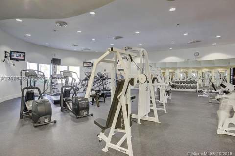 5600 E Collins Ave 5B, Miami Beach FL - photo 7 of 14