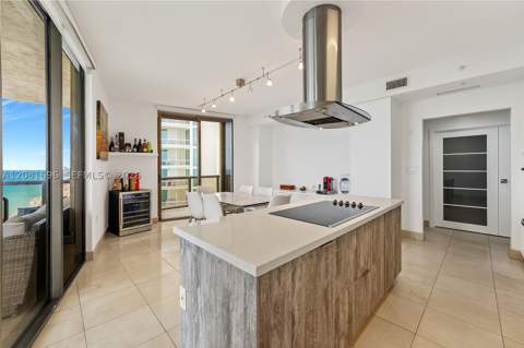 16275 Collins Ave 2101, Sunny Isles Beach FL - photo 13 of 40