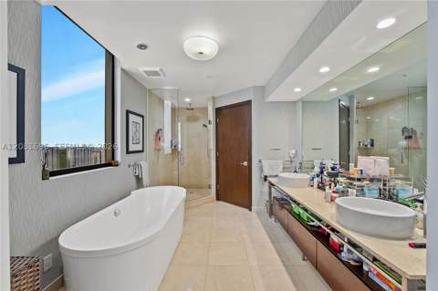 16275 Collins Ave 2101, Sunny Isles Beach FL - photo 20 of 40