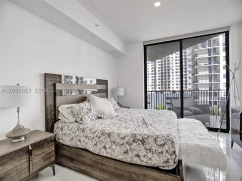 5252 NW 85th Ave 401, Doral FL - photo 18 of 53