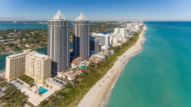 1 bedroom Condominium at 4779 Collins Ave 2906, Blue Diamond Condo, Miami Beach — photo 2