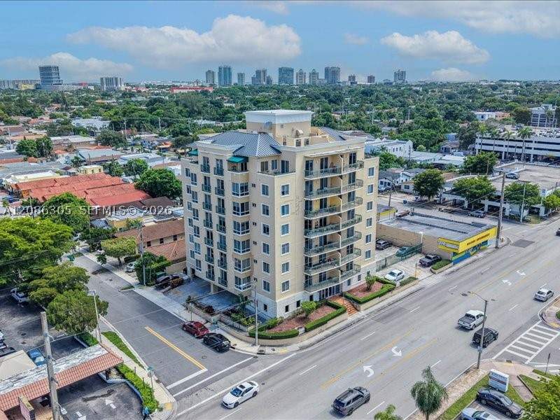 1 bedroom Condominium at 2501 SW Douglas Rd 202, Douglas Place Condo, Miami — photo 3
