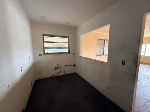 1628 NW 154th Street, Miami Gardens FL - photo 10 of 16