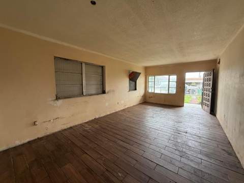 1628 NW 154th Street, Miami Gardens FL - photo 8 of 16