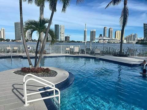 3370 Hidden Bay Dr 102, Aventura FL - photo 24 of 28