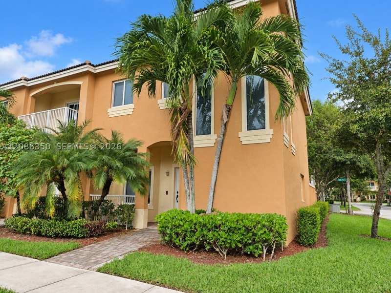 3 bedroom Townhouse at 2356 SE 16th Pl, Cali Greens, Homestead — photo 1