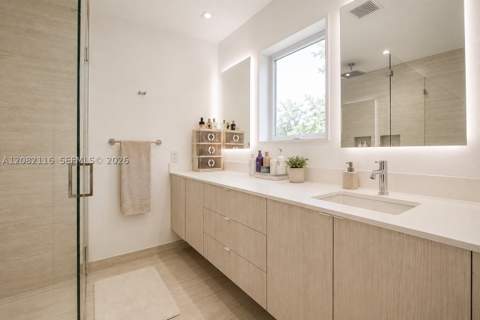 145 S Prospect Dr, Coral Gables FL - photo 7 of 29