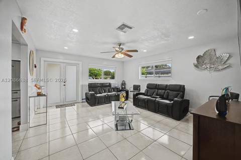 17330 SW 302nd St, Homestead FL - photo 6 of 30