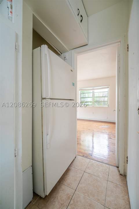 4740 Pine Tree Dr 20, Miami Beach FL - photo 11 of 20