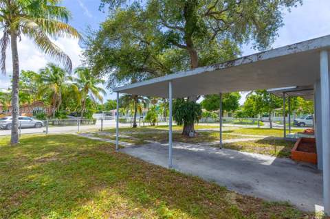 950 NE 164th St, North Miami Beach FL - photo 24 of 26