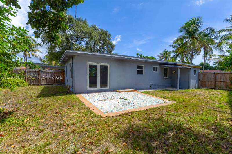 2 bedroom SingleFamilyResidence at 950 NE 164th St, Carl Byoir, North Miami Beach — photo 5