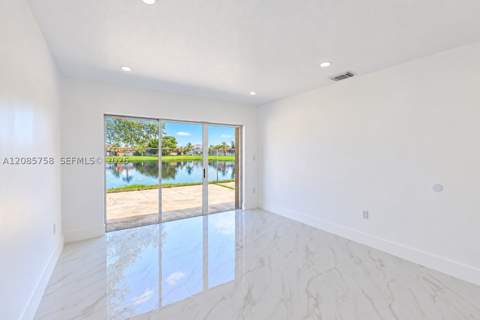 15351 SW 36th St, Miami FL - photo 12 of 17