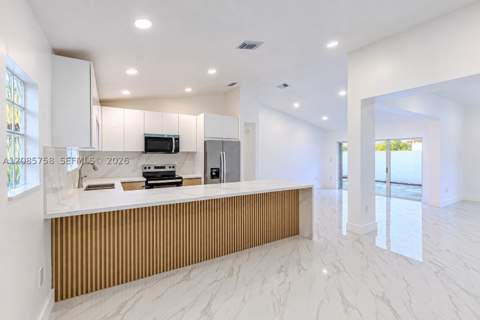 15351 SW 36th St, Miami FL - photo 9 of 17