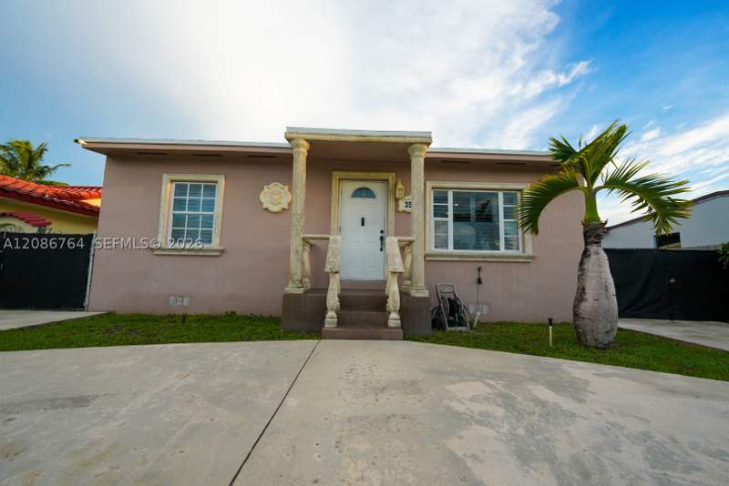 2 bedroom SingleFamilyResidence at 358 E 45th St, Flamingo Estates, Hialeah — photo 2