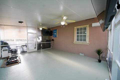 358 E 45th St, Hialeah FL - photo 23 of 30