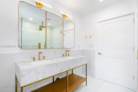 719 W 51st St, Miami Beach FL - photo 13 of 37