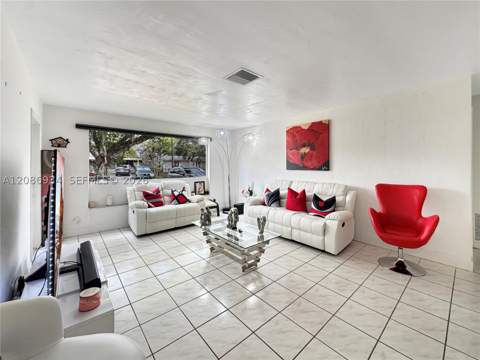 5220 SW 57th St, Davie FL - photo 6 of 15