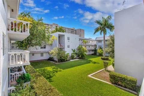 100 Edgewater Dr 305, Coral Gables FL - photo 14 of 25