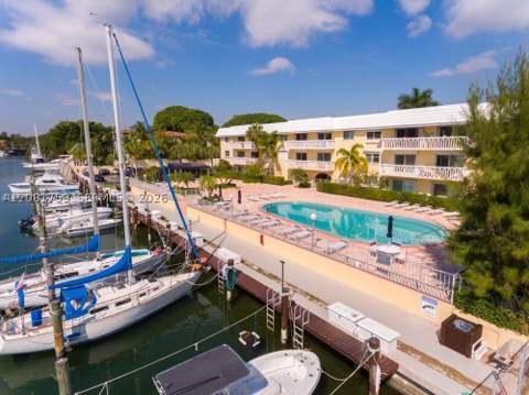 100 Edgewater Dr 305, Coral Gables FL - photo 17 of 25