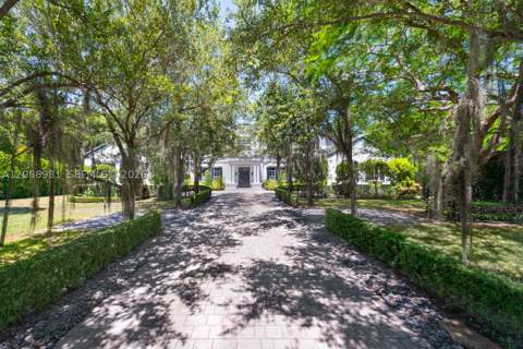6045 SW 106th St, Pinecrest FL - photo 6 of 85