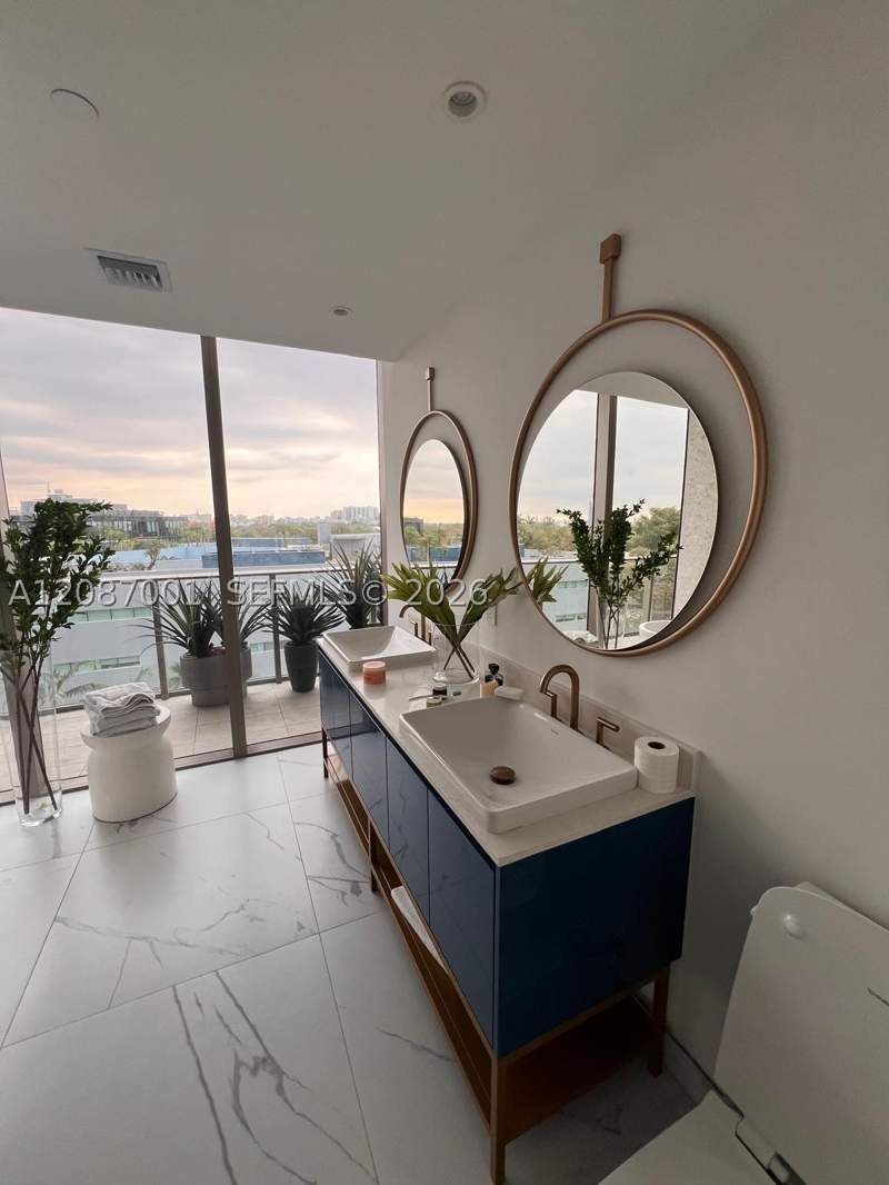 3 bedroom Condominium at 2678 Tigertail Ave 502, Mr. C Residences, Miami — photo 5