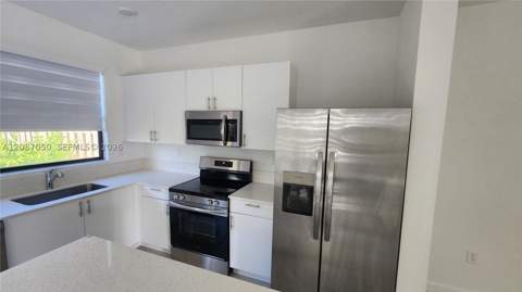 12897 SW 234th St, Homestead FL - photo 8 of 28