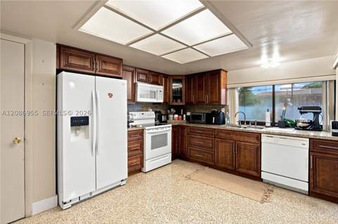 1811 SW 99th Ave, Miami FL - photo 12 of 14