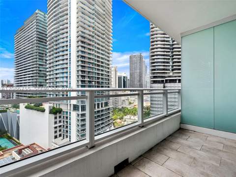 1080 Brickell Ave 1403, Miami FL - photo 22 of 32