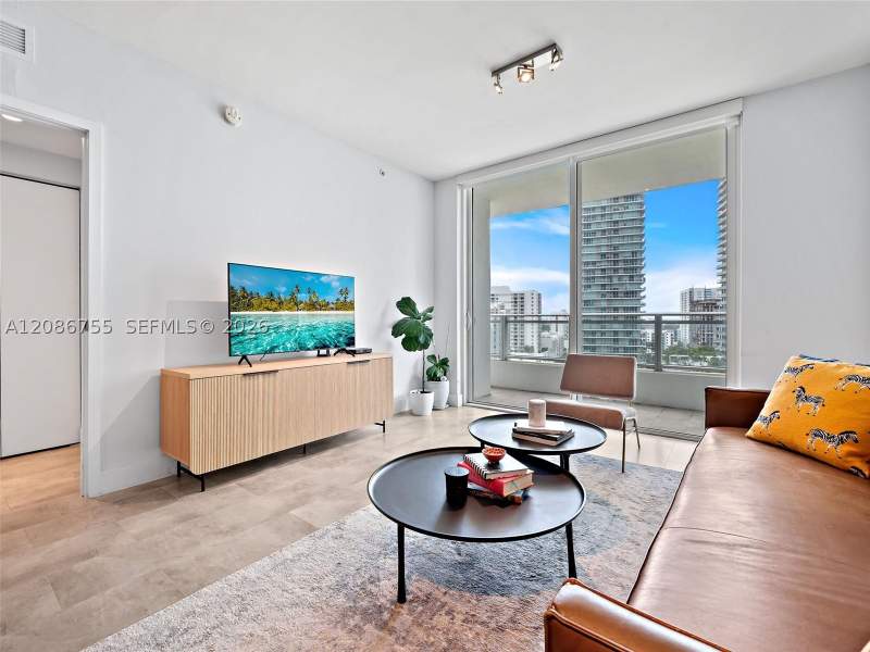 1 bedroom Condominium at 1080 Brickell Ave 1403, The Bondo (1080 Brickell), Miami — photo 3