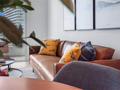 1080 Brickell Ave 1403, Miami FL - photo 6 of 32