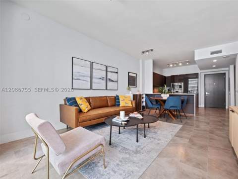 1080 Brickell Ave 1403, Miami FL - photo 7 of 32