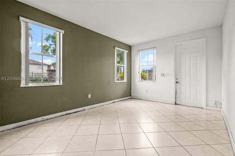 11401 NW 76th Ter, Doral FL - photo 6 of 65