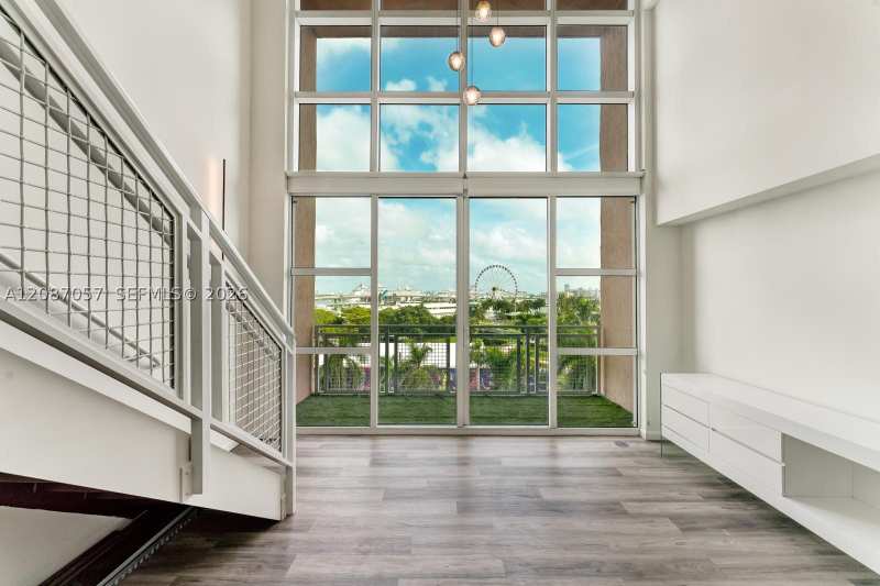1 bedroom Condominium at 253 NE 2nd St 630, Vizcayne South Condo, Miami — photo 1