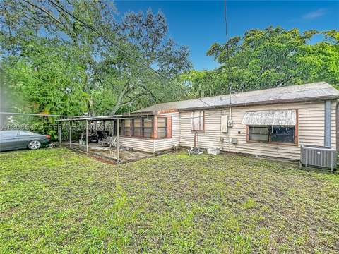 1580 NE 132nd Rd, North Miami FL - photo 24 of 25