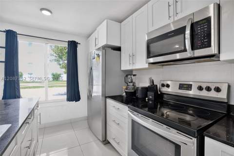 25836 SW 139th Path, Homestead FL - photo 13 of 40