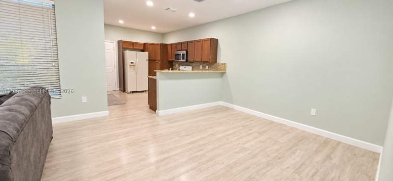 4 bedroom Townhouse at 9041 SW 169th Path, Kendall Commons Residenti, Miami — photo 3
