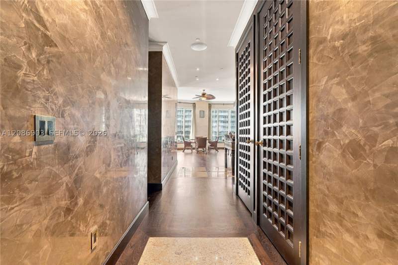 3 bedroom Condominium at 901 Brickell Key Blvd 504, Carbonell Condo, Miami — photo 3