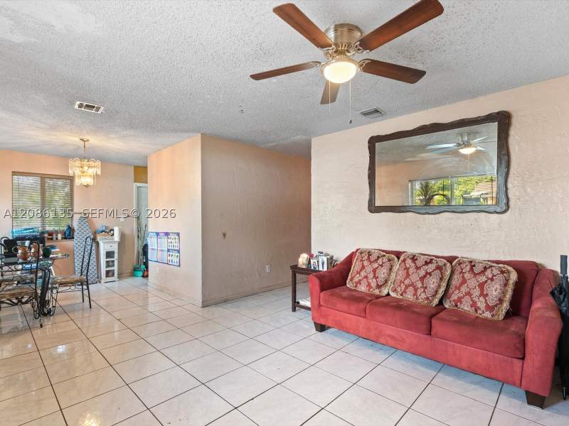 3 bedroom SingleFamilyResidence at 2118 NW 47th St, Earlington Heights, Miami — photo 2
