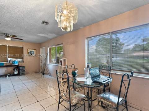 2118 NW 47th St, Miami FL - photo 6 of 26