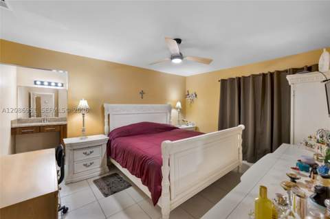 6746 NW 199th St, Hialeah FL - photo 7 of 28
