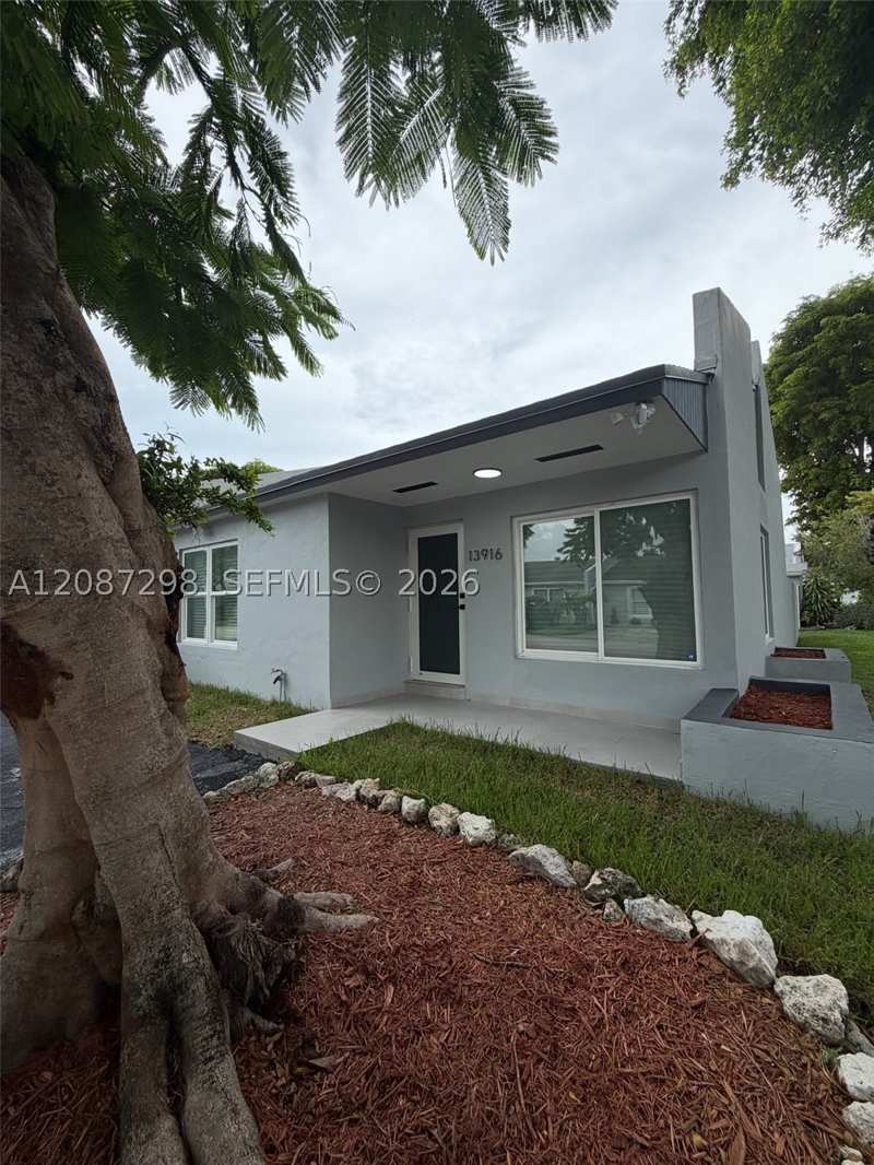 3 bedroom Townhouse at 13916 SW 56th Ln, Evergreen Homes Villas, Miami — photo 1