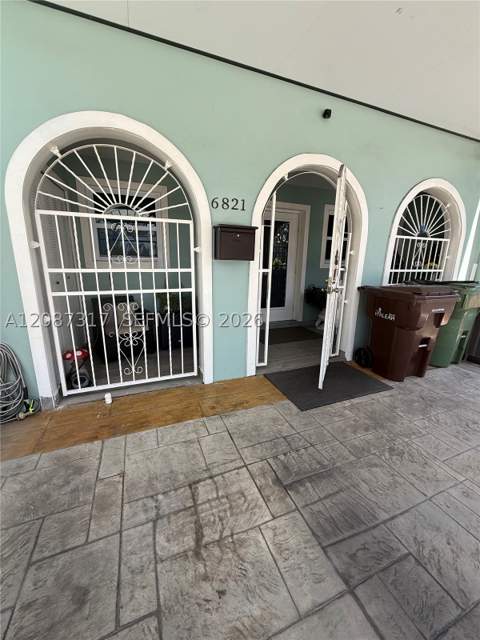 6821 W 2nd Ct, Hialeah FL - photo 15 of 18