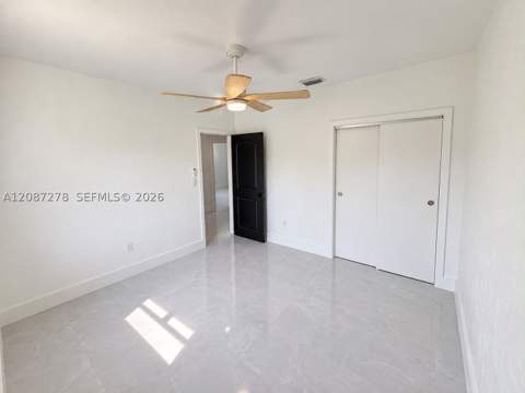 940 NW 67th St, Miami FL - photo 10 of 20