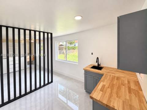 940 NW 67th St, Miami FL - photo 16 of 20