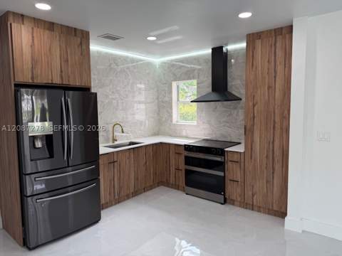 940 NW 67th St, Miami FL - photo 7 of 20