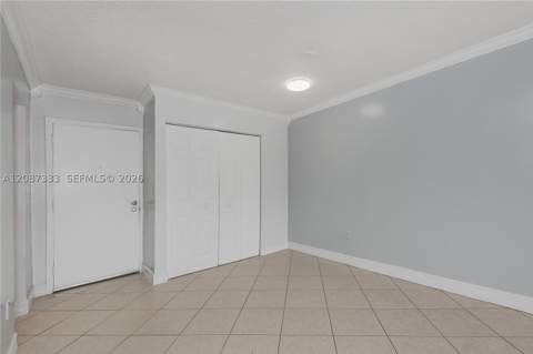 1725 W 60th St F126, Hialeah FL - photo 11 of 23