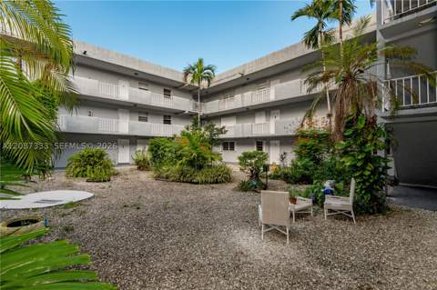 1725 W 60th St F126, Hialeah FL - photo 23 of 23