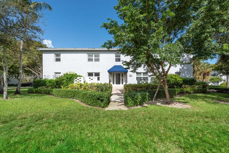 2 bedroom Condominium at 5471 SW 78th St 16D, Arbors Condo, Miami — photo 1